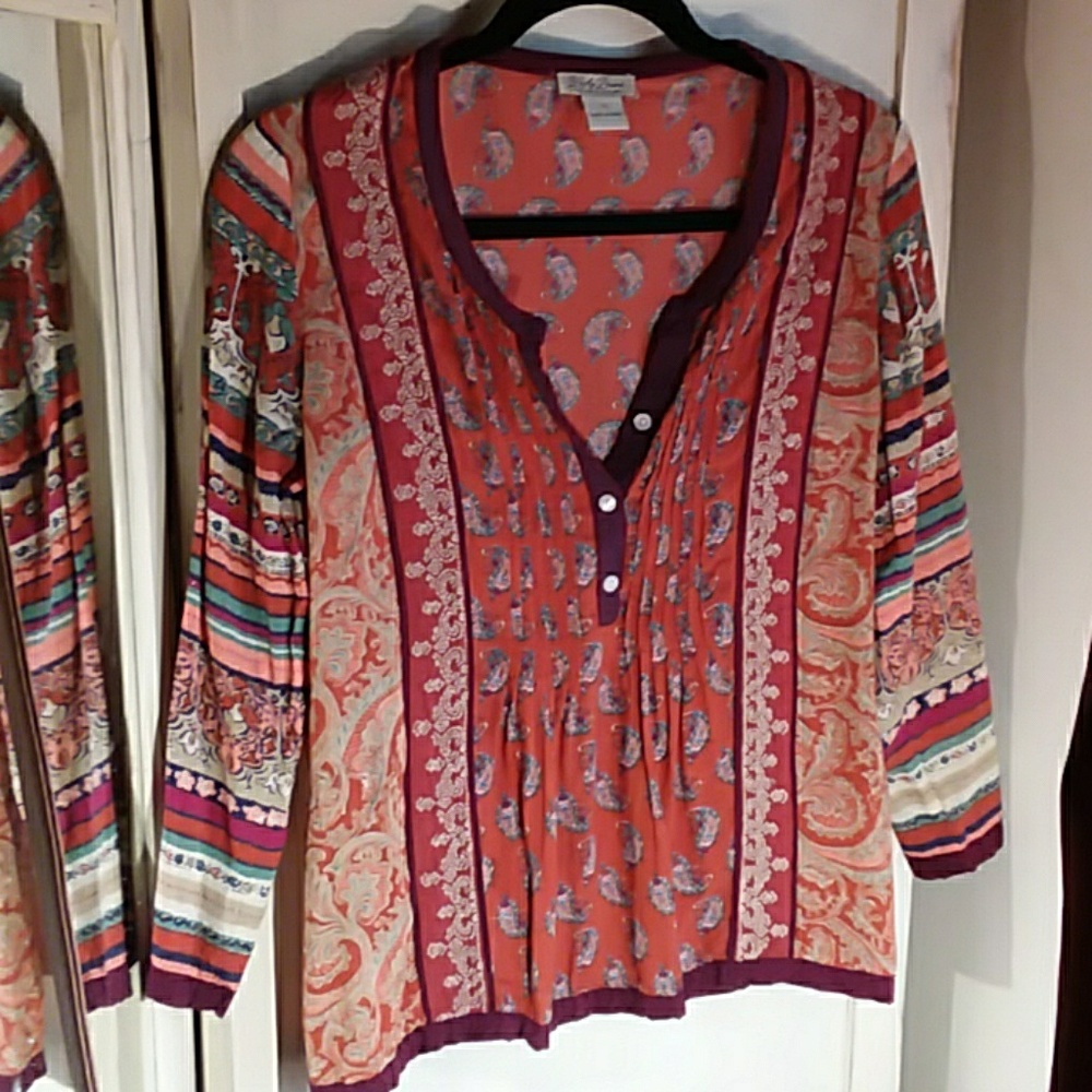 BUNDLE 5 FOR $20 Lucky Brand top : XS